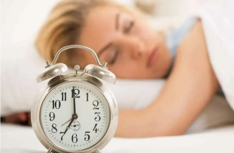 减少睡眠时间与提高睡眠质量哪个更重要
