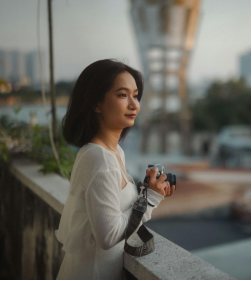 聚光灯效应：为何我们总觉得自己是别人关注的焦点？